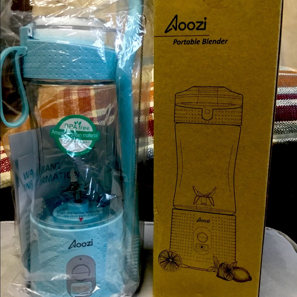 Portable blender